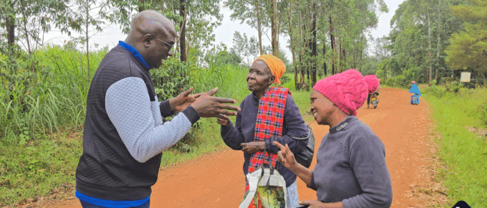 Humphrey-Muchuma-with Webuye West residents