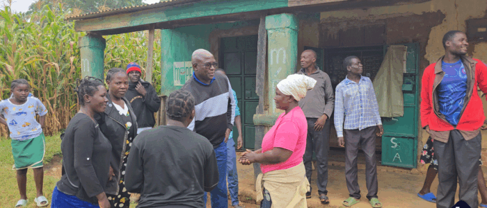 Humphrey-Muchuma-with Webuye West residents